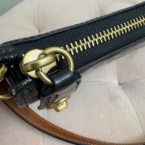 Coach Penn Shoulder Bag Black Patent - Picture 7 of 15